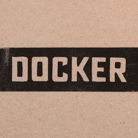 Docker photo